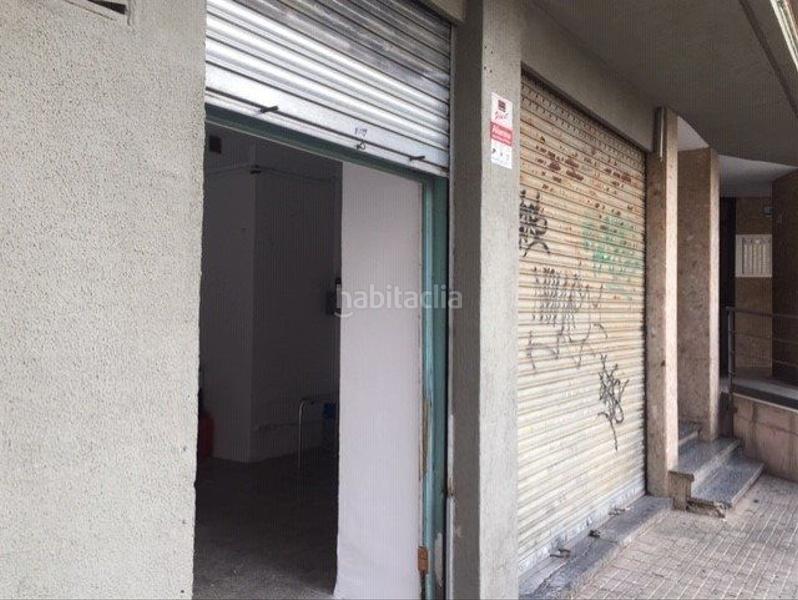 Foto 93dcec29-17e0-4ed4-a1bc-4e66a10a975d. Lloguer local comercial a Sant Ildefons Cornellà de Llobregat