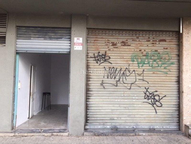 Foto 99a40376-617b-4771-8b71-0514a06e7ce9. Lloguer local comercial a Sant Ildefons Cornellà de Llobregat