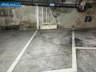 Parking coche en Collblanc. Exelente plaza de parking en pleno centro de collblanc