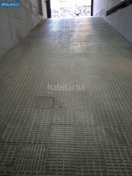 Foto bb37cfb4-b026-483a-83ae-2f95d5e76747. Parking coche excelente plaza de parking en única planta en Hospitalet de Llobregat (L´)
