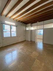 Lloguer Local Comercial  Carrer de murillo. Local comercial en alquiler