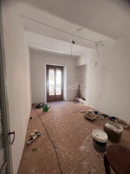Foto 00298e2a-b3fb-431b-8b58-40e080e02c17. Casa adosada se vende casa en el centro de el pueblo en Vinyols i els Arcs