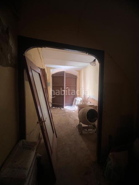 Foto ba9c16a2-4962-4714-9e3f-0a56ee79ee8f. Casa adosada se vende casa en el centro de el pueblo en Vinyols i els Arcs