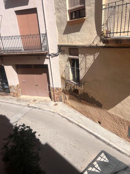 Foto e6730d72-d97c-455c-98d6-95fdf1014575. Casa adosada se vende casa en el centro de el pueblo en Vinyols i els Arcs
