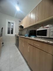 Flat in Migjorn. Se vende piso en frederic urales (barrio fortuny)