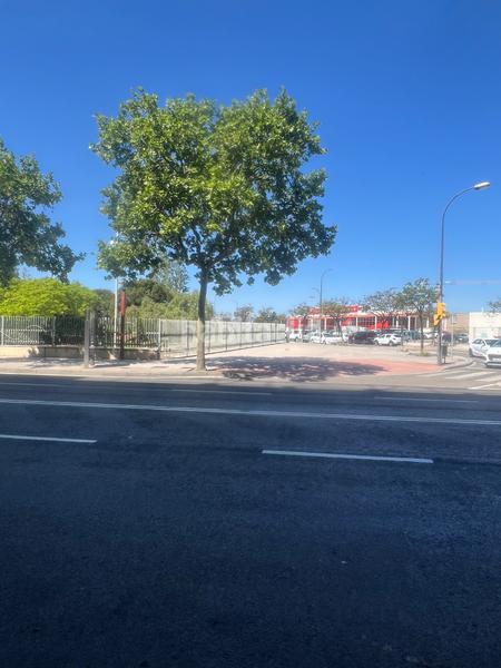 Foto 46cb1bd3-b7de-45f7-9786-94541da7cf3a. Local comercial local en venta en avinguda paisos catalane en Reus