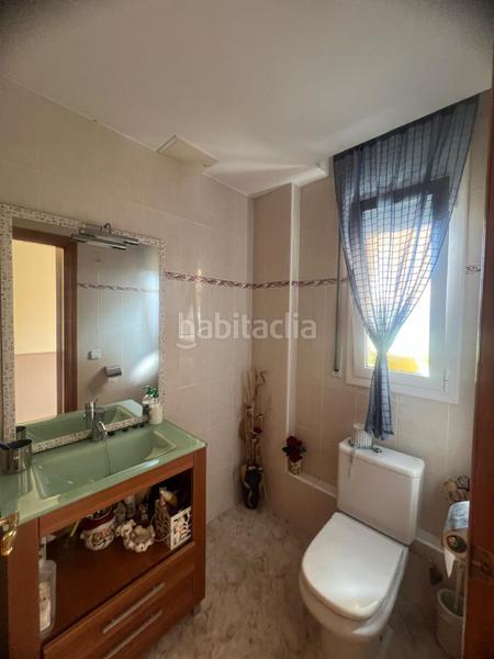 Foto 003a542b-71de-48a3-963a-4c9262a76311. Casa adossada amb calefacció aparcament a Campclar Tarragona