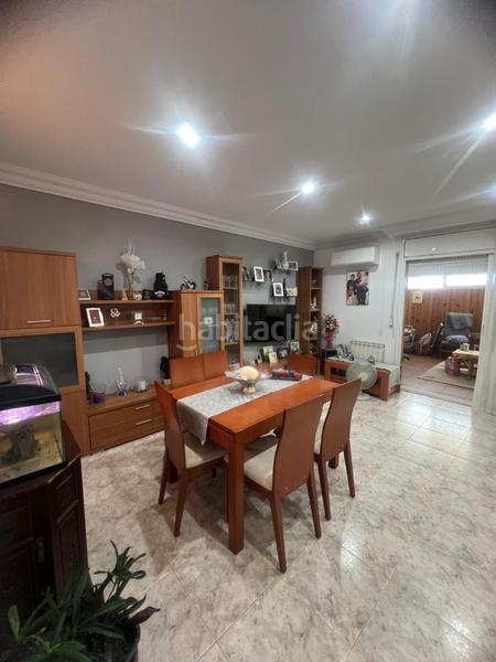 Foto 7ae7c91d-8448-47ab-a9c7-7e927aebb927. Casa adossada amb calefacció aparcament a Campclar Tarragona