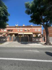 Reihenhaus  Carrer riu ciurana. Bonita casa adosada en tarragona
