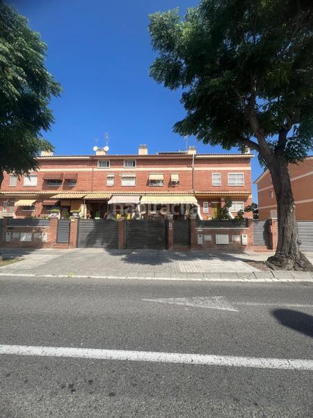 Foto fbb63bdb-1fec-4c26-89e7-00845a08ef89. Casa adossada amb calefacció aparcament a Campclar Tarragona
