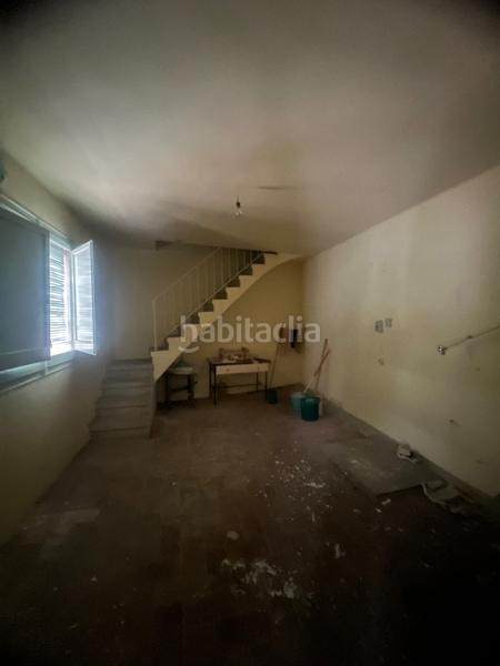Foto 2d654686-6169-4d75-b11f-037112d347ec. Casa adosada casa en venta a reformar en Valls