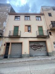 Casa adossada a Valls. Casa en venta a reformar en valls