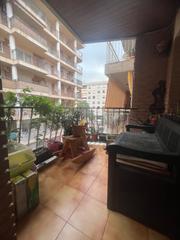 Appartement  Carrer d'extremadura. Se vendo amplio piso en cambrils carrer extremadura