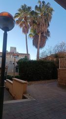 Pis  Carrer de l'eixample. Piso con parking y zona comunitaria en montbrio de el camp