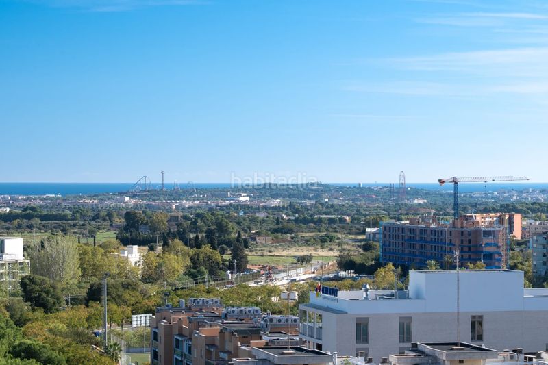 Foto 73f581ee-2765-4096-b747-6e53df835139. Àtic amb calefacció a Migjorn Reus