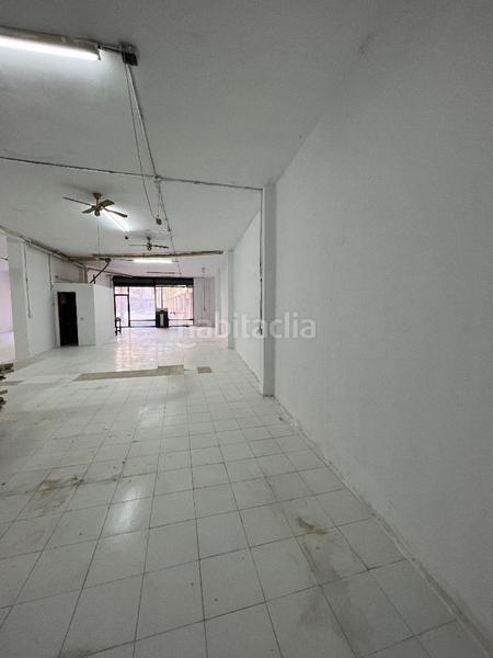Foto 041985e4-0218-41b6-add6-ea25a031df8b. Locale commerciale in Ponent Reus