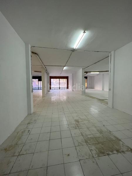 Foto d282e487-f573-4455-af36-8c064cfc7d50. Locale commerciale in Ponent Reus