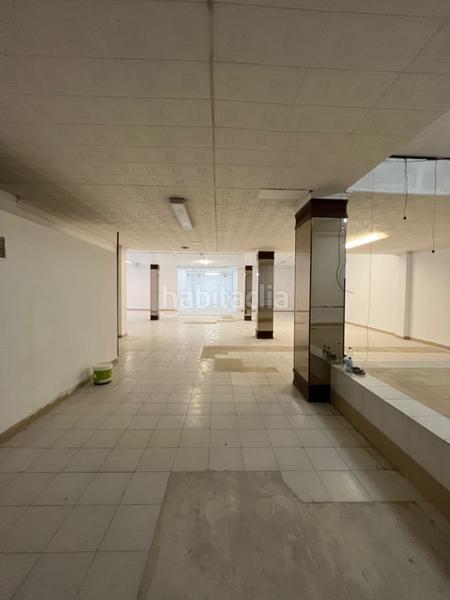 Foto eaa48f7b-75c8-43ea-bebf-1b683b1884d1. Locale commerciale in Ponent Reus