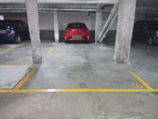 Posto auto in Calle calle de pío xii 7. Venta de 2 plazas de garaje contiguas