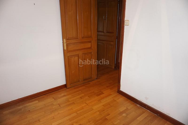 Foto 35d56946-8bb9-4cca-9523-2bd71dd3fd6d. Casa adossada amb calefacció a Judimendi Vitoria - Gasteiz