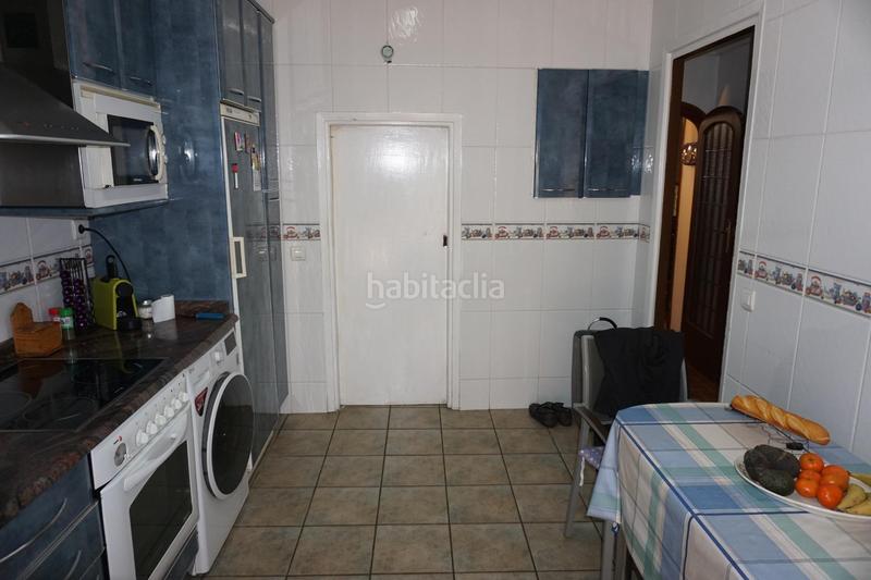 Foto 404176fb-68c9-4637-bd75-57f335164a2a. Casa adossada amb calefacció a Judimendi Vitoria - Gasteiz