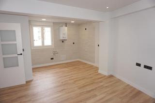 Appartement  Calle reyes catolicos. Magnífica vivienda a estrenar en el barrio de aranbizakarra
