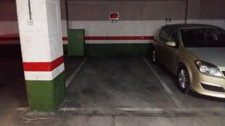 Aparcament cotxe  Calle voluntaria entrega. Plaza de garaje en lakuaarriaga  v. entrega