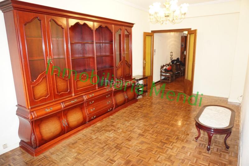 Foto 376f996c-15cd-4551-8063-c6f3d6537672. Flat with heating parking in El Pilar Vitoria - Gasteiz