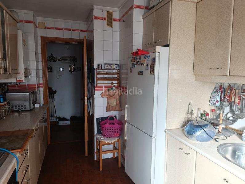 Foto 2bbe960b-4ce2-4f02-b239-bd53ea73d6f5. Flat with heating in Pinar del Rey Madrid