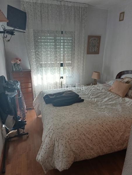 Foto 6fe18fad-a2b2-41f9-83d8-e2271fd5254d. Flat with heating in Pinar del Rey Madrid