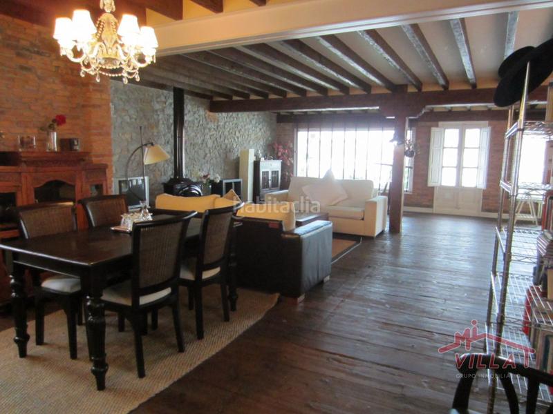 Foto 571a631f-596f-46d7-8e3c-ea68f1c82332. Àtic amb aparcament a Centro Laredo