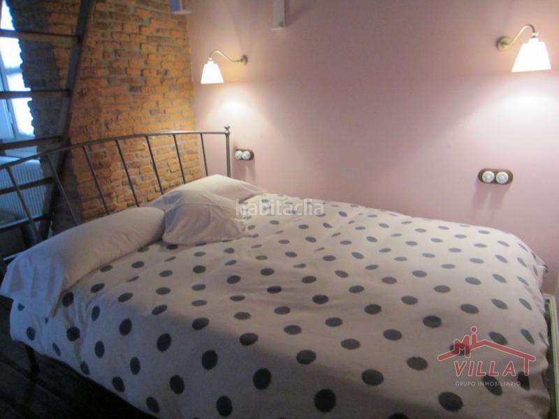 Foto fb896e67-a7a3-4c2b-a59c-09257aa1e851. Àtic amb aparcament a Centro Laredo