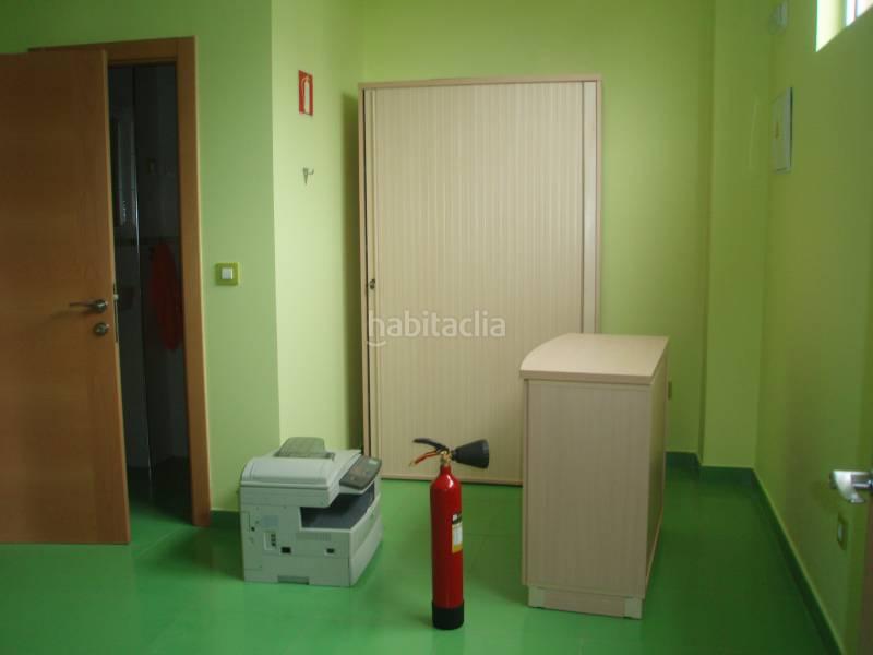 Foto 339428fd-9548-4813-bb14-3add3909d973. Locale commerciale in Centro Laredo