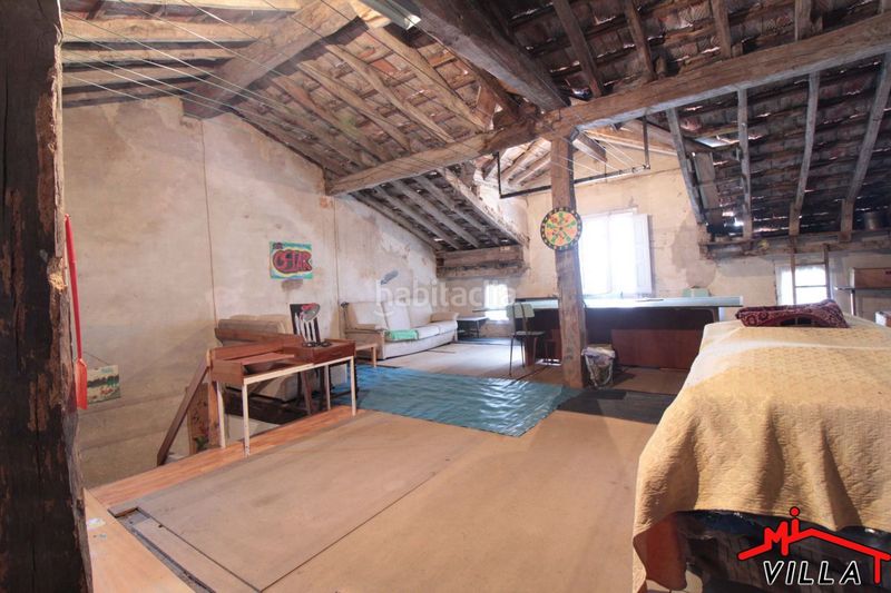 Foto 1f9c2b19-dcce-4f23-99cb-9175efd06866. Casa amb aparcament a Colindres