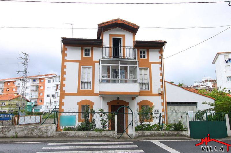 Foto 8a329038-fa47-4e0b-b1a8-d90a7106881b. Casa amb aparcament a Colindres