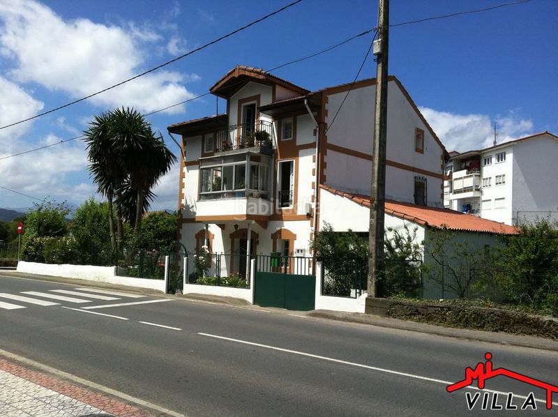 Foto 8dfbc381-0873-4659-a776-0638c6e359a5. Casa amb aparcament a Colindres