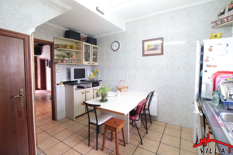 Foto f368e8f2-04c4-4ffe-8947-0fe3fe173794. Casa amb aparcament a Colindres