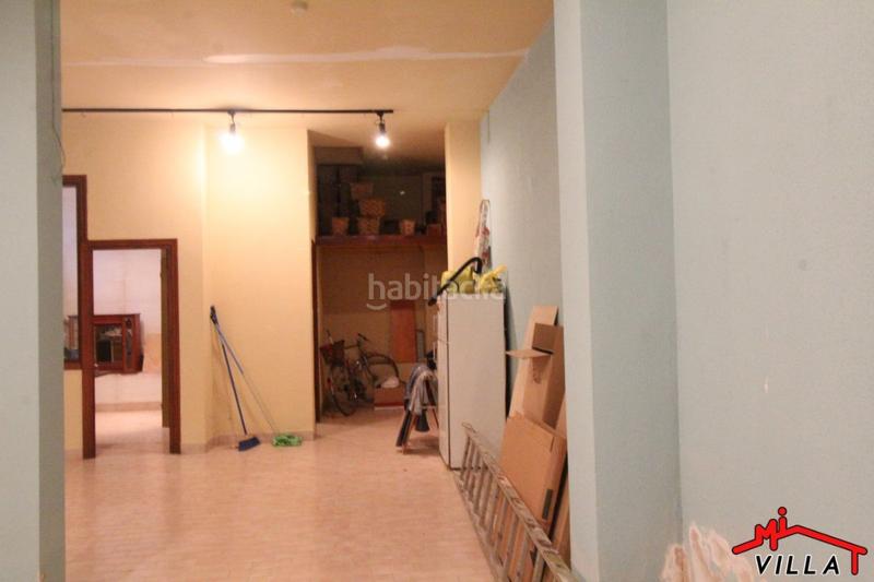 Foto ff8f3e30-5301-458f-a71a-9339aa97785e. Local comercial a Centro Laredo