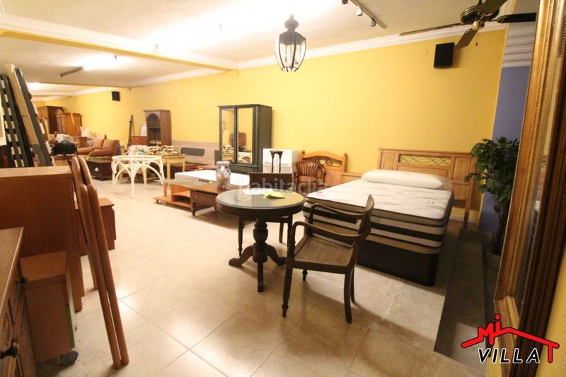 Foto b4193730-50b4-4706-a6a6-ff3a2b81f487. Local comercial a Centro Laredo