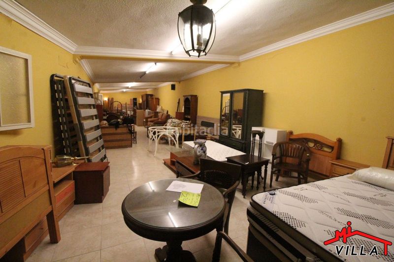 Foto f1dcfcb8-2e56-44f7-8ec8-5dd52f88844d. Local comercial a Centro Laredo