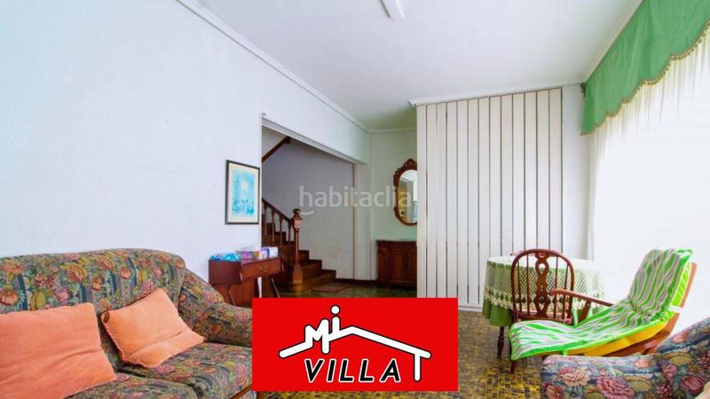 Foto 176b91cd-a847-4a51-acb6-6b412213802c. Casa  en venta en Centro, 4 dormitorios. en Centro Laredo