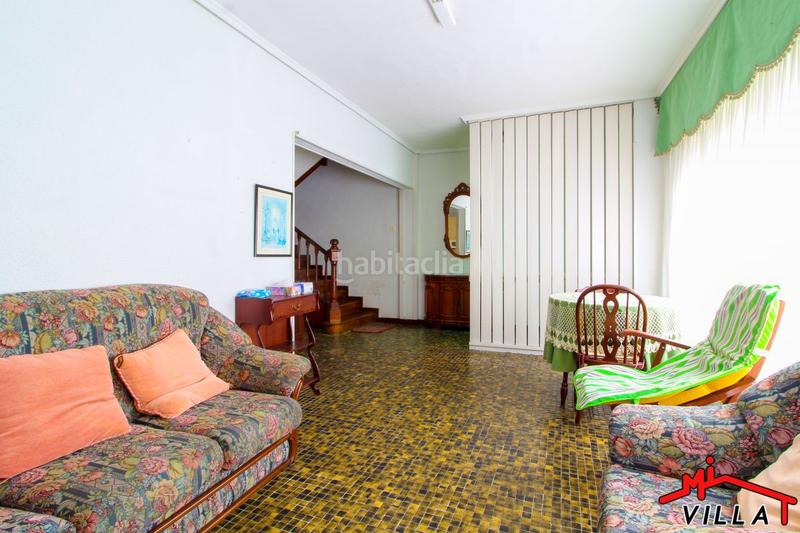 Foto 3c79c725-d814-450f-b306-4078a8e0617a. Casa  en venta en Centro, 4 dormitorios. en Centro Laredo