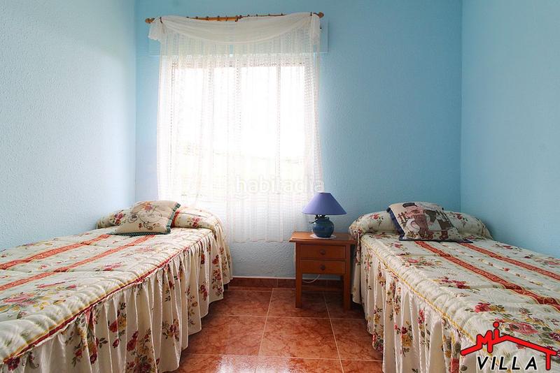 Foto 99c0c1a5-c96a-4ffa-a53d-aa7069794221. Casa  con finca en venta en pueblo, 3 dormitorios. en Meruelo