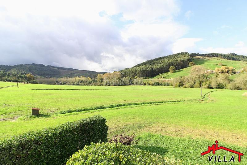 Foto e5944d16-4929-40df-86e5-f1bc6da6fd8b. Casa  con finca en venta en pueblo, 3 dormitorios. en Meruelo