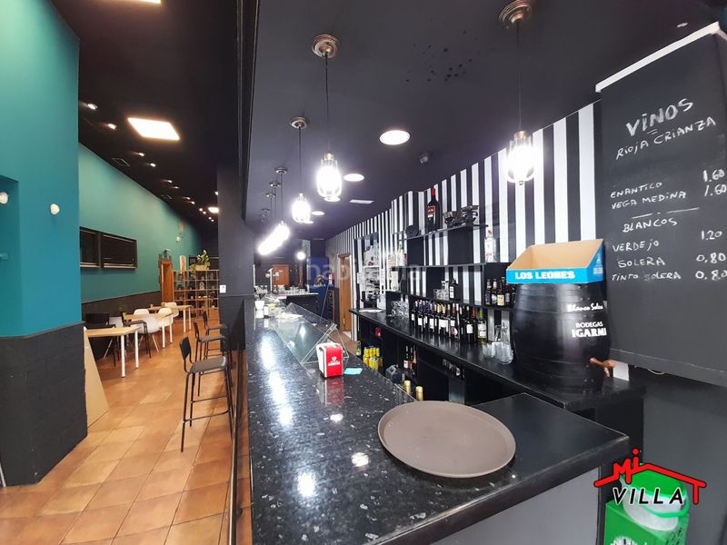 Foto befc7048-7c3a-4f67-801e-b59b1b6f107f. Local comercial a Colindres