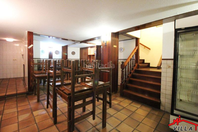 Foto ce86972b-52cb-4756-bcff-a92aa23d5f86. Local comercial a Colindres