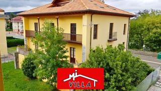 Casa a Bárcena de Cicero. Casa en venta en gama, 14 dormitorios.