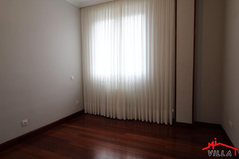 Foto f70fd5b8-ac25-4690-8d91-fb9e77b30dc2. Maison avec chauffage parking dans Samano Castro - Urdiales