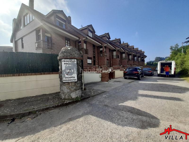 Foto 0e46910d-7eb0-4d0a-9015-27b47ce38728. Casa adosada adosado en venta , 5 dormitorios. en Santoña