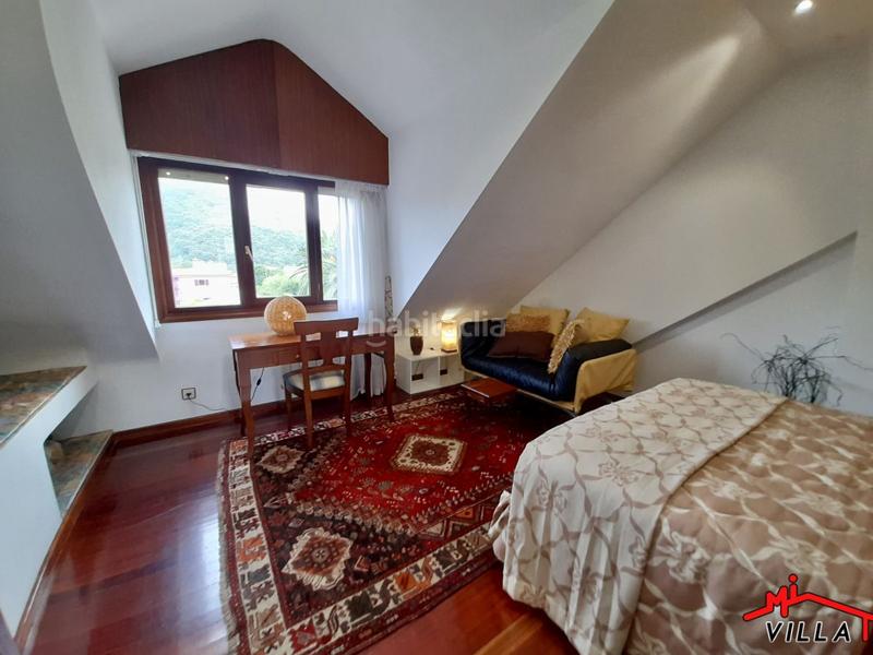 Foto 420b7a2d-630e-4c36-bb2a-7da94cb56e00. Casa adosada adosado en venta , 5 dormitorios. en Santoña